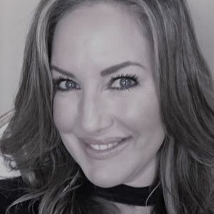 Meet your Posher, Lisa a.